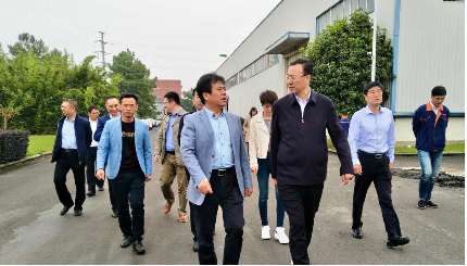 周村區委書(shū)記沙向東一行蒞臨我司考察交流