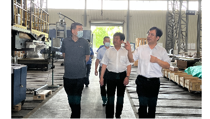 日月重工股份有限公司董事長(cháng)傅明康一行蒞臨我司考察交流